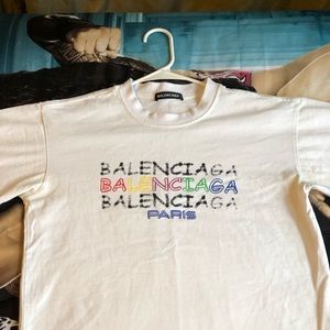 Balenciaga men’s Medium shirt